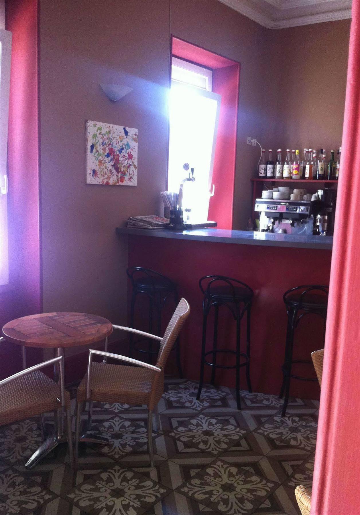 Logis Hotel Le Clos Des Oliviers บูร์ก-แซ็ง-ต็องเดอ็อล ภายนอก รูปภาพ